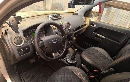 Ford Fusion I, 2008 год, 555 000 рублей, 10 фотография