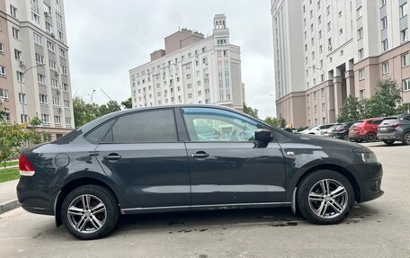 Volkswagen Polo VI (EU Market), 2011 год, 550 000 рублей, 3 фотография