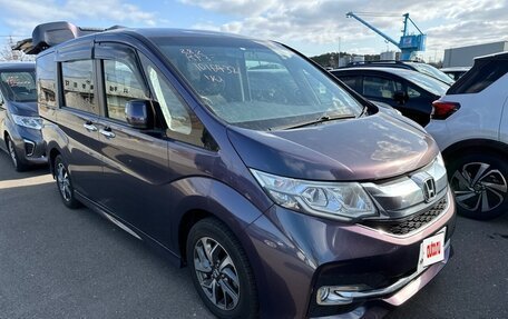 Honda Stepwgn IV, 2015 год, 2 150 000 рублей, 1 фотография