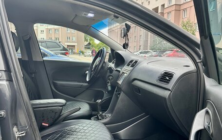 Volkswagen Polo VI (EU Market), 2011 год, 550 000 рублей, 10 фотография