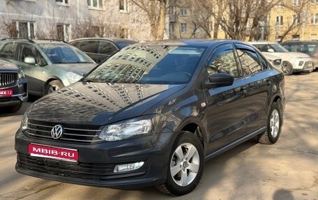 Volkswagen Polo VI (EU Market), 2015 год, 908 000 рублей, 1 фотография