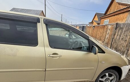 Toyota Wish II, 2003 год, 420 000 рублей, 4 фотография