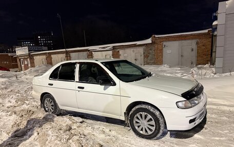 Nissan Pulsar IV, 2000 год, 180 000 рублей, 1 фотография