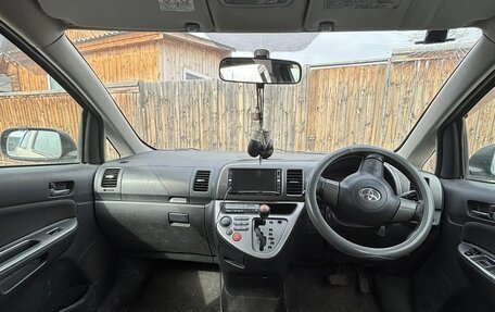 Toyota Wish II, 2003 год, 420 000 рублей, 13 фотография