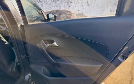 Volkswagen Polo VI (EU Market), 2015 год, 908 000 рублей, 16 фотография