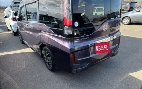 Honda Stepwgn IV, 2015 год, 2 150 000 рублей, 8 фотография