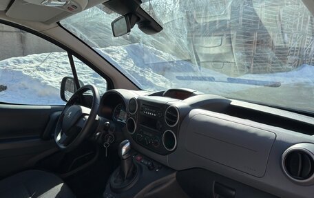 Peugeot Partner II рестайлинг 2, 2022 год, 2 460 000 рублей, 9 фотография