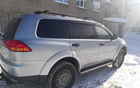 Mitsubishi Pajero Sport II рестайлинг, 2012 год, 1 450 000 рублей, 9 фотография