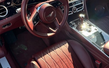 Bentley Flying Spur, 2021 год, 23 500 000 рублей, 11 фотография