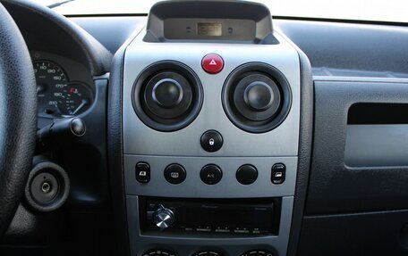 Peugeot Partner II рестайлинг 2, 2010 год, 699 000 рублей, 11 фотография