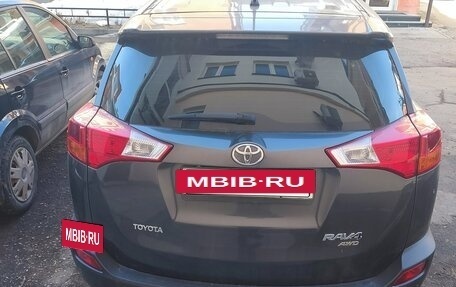 Toyota RAV4, 2013 год, 2 200 000 рублей, 2 фотография