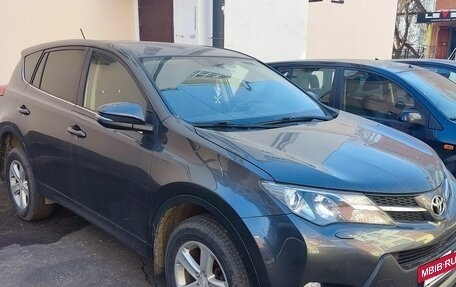 Toyota RAV4, 2013 год, 2 200 000 рублей, 4 фотография
