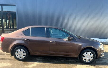 Skoda Octavia, 2018 год, 1 545 000 рублей, 3 фотография