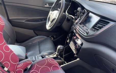 Hyundai Tucson III, 2017 год, 1 950 000 рублей, 16 фотография