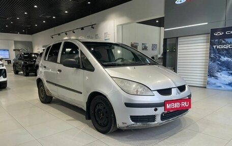 Mitsubishi Colt VI рестайлинг, 2005 год, 279 000 рублей, 3 фотография