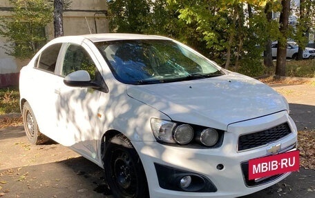 Chevrolet Aveo III, 2012 год, 465 000 рублей, 3 фотография