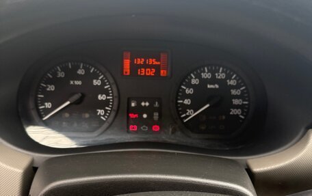 Renault Logan I, 2014 год, 560 000 рублей, 4 фотография