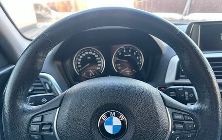 BMW 1 серия, 2017 год, 1 950 000 рублей, 26 фотография