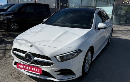 Mercedes-Benz A-Класс, 2021 год, 3 100 000 рублей, 5 фотография