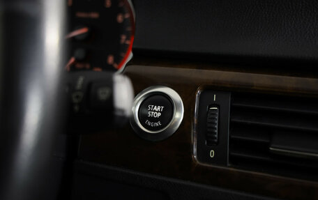 BMW 3 серия, 2006 год, 1 099 000 рублей, 13 фотография