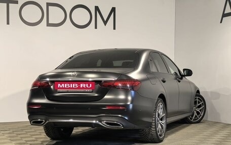 Mercedes-Benz E-Класс, 2020 год, 4 880 000 рублей, 2 фотография