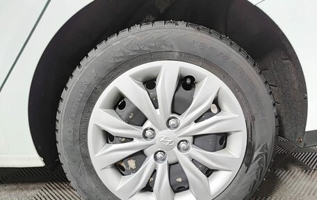 Hyundai Solaris II рестайлинг, 2020 год, 1 550 000 рублей, 22 фотография