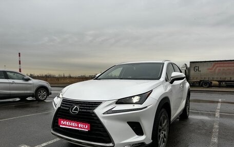 Lexus NX I, 2018 год, 3 999 000 рублей, 1 фотография