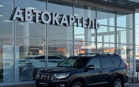 Toyota Land Cruiser Prado 150 рестайлинг 2, 2017 год, 5 400 000 рублей, 1 фотография
