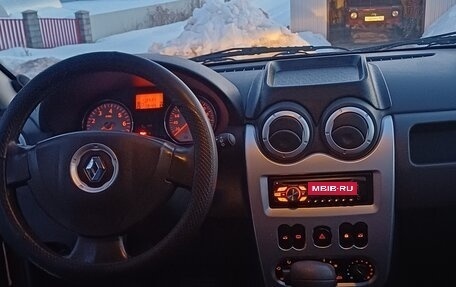 Renault Logan I, 2011 год, 580 000 рублей, 8 фотография