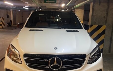 Mercedes-Benz GLE, 2017 год, 4 200 000 рублей, 12 фотография