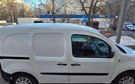 Renault Kangoo II рестайлинг, 2012 год, 395 000 рублей, 4 фотография
