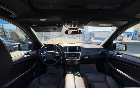 Mercedes-Benz GL-Класс, 2014 год, 3 500 000 рублей, 8 фотография