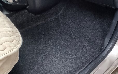 Nissan Micra III, 2006 год, 650 000 рублей, 23 фотография