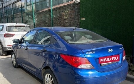 Hyundai Solaris II рестайлинг, 2011 год, 370 000 рублей, 4 фотография