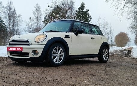 MINI Hatch, 2010 год, 750 000 рублей, 3 фотография