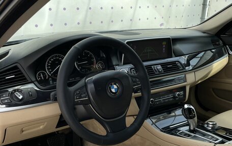 BMW 5 серия, 2015 год, 1 900 000 рублей, 15 фотография