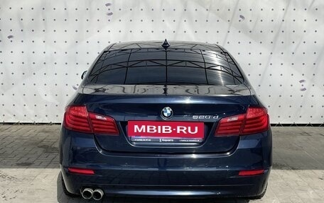 BMW 5 серия, 2015 год, 1 900 000 рублей, 6 фотография