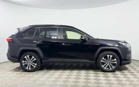 Toyota RAV4, 2019 год, 3 762 900 рублей, 5 фотография