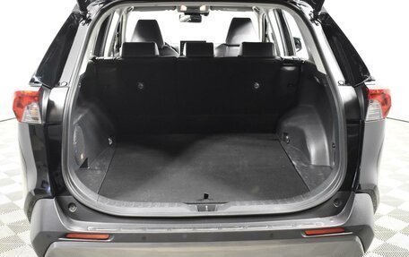 Toyota RAV4, 2019 год, 3 762 900 рублей, 27 фотография