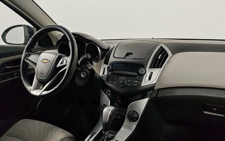 Chevrolet Cruze II, 2013 год, 819 000 рублей, 11 фотография