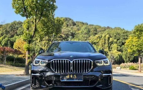 BMW X5, 2023 год, 8 850 000 рублей, 2 фотография