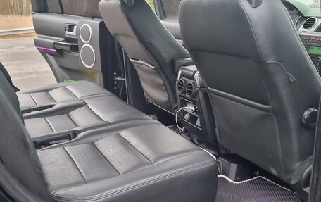 Land Rover Discovery III, 2008 год, 800 000 рублей, 17 фотография