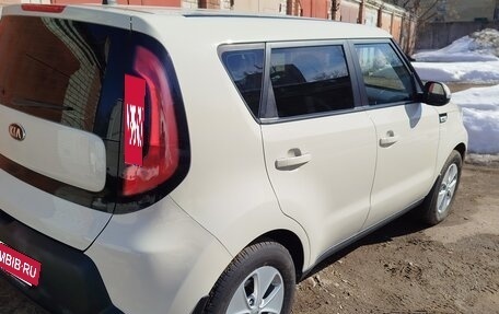 KIA Soul II рестайлинг, 2016 год, 1 498 000 рублей, 10 фотография