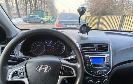 Hyundai Solaris II рестайлинг, 2014 год, 720 000 рублей, 9 фотография