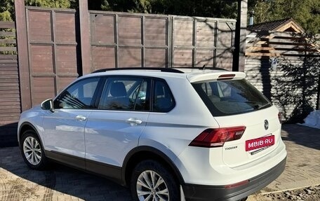 Volkswagen Tiguan II, 2018 год, 1 950 000 рублей, 4 фотография