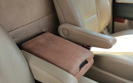 Hyundai Grand Starex Grand Starex I рестайлинг 2, 2008 год, 1 350 000 рублей, 8 фотография