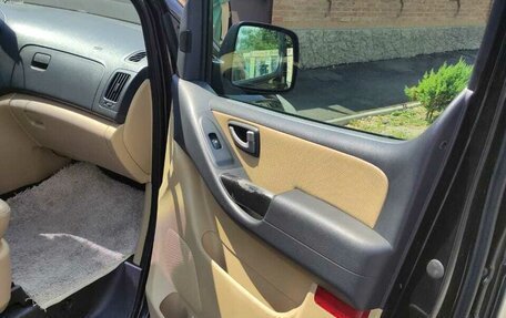 Hyundai Grand Starex Grand Starex I рестайлинг 2, 2008 год, 1 350 000 рублей, 9 фотография