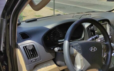 Hyundai Grand Starex Grand Starex I рестайлинг 2, 2008 год, 1 350 000 рублей, 7 фотография