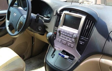 Hyundai Grand Starex Grand Starex I рестайлинг 2, 2008 год, 1 350 000 рублей, 30 фотография