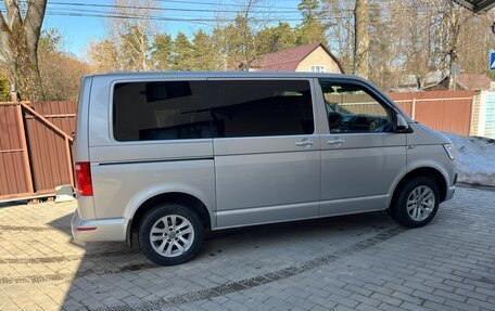 Volkswagen Caravelle T6 рестайлинг, 2018 год, 3 300 000 рублей, 7 фотография